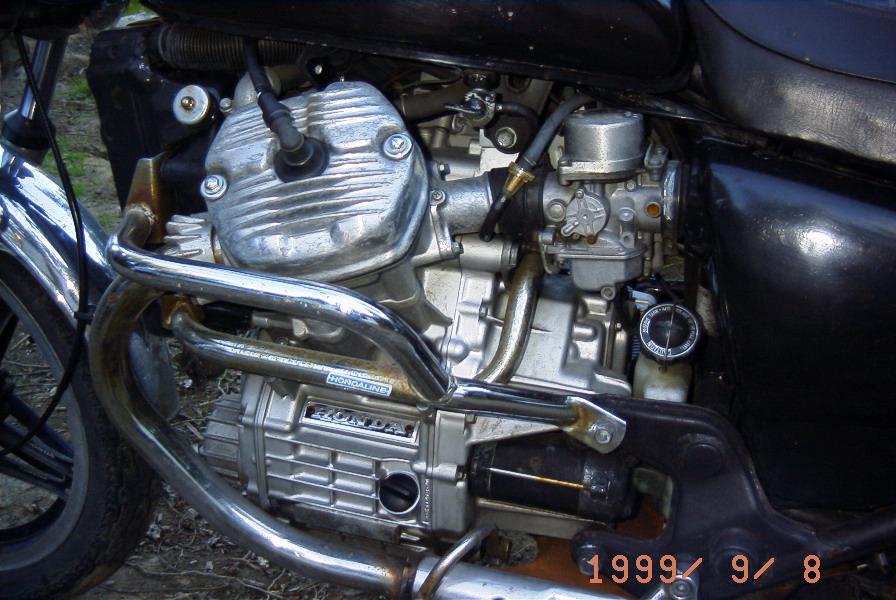 '81 Honda CX500 Left Engine view from forward