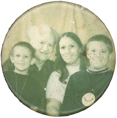 button picture: Daryl, Cecil, Elizabeth, Alan